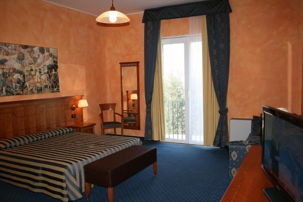 Hotel De La Ville Bereguardo Extérieur photo